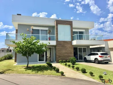 Sobrado com 5 Quartos à venda, 430m² no , Xangri-Lá