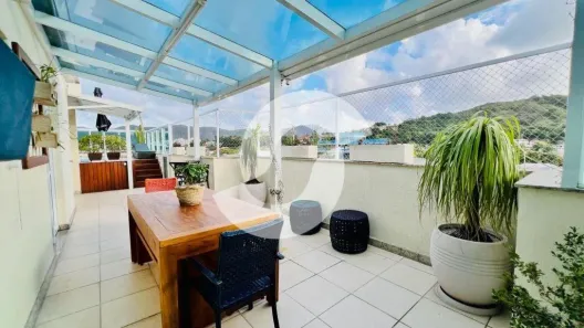 Cobertura com 2 Quartos à venda, 140m² no Itaipu, Niterói