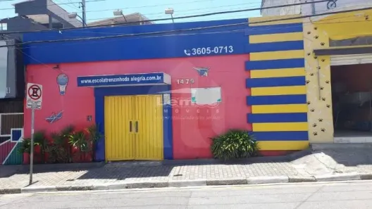 Imóvel Comercial para alugar, 300m² no Umuarama, Osasco