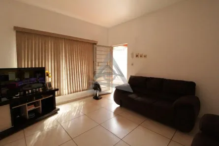 Casa com 3 Quartos à venda, 148m² no Jardim Nova Europa, Campinas