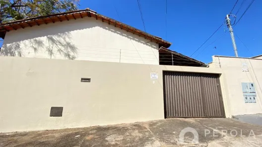 Casa com 2 Quartos para alugar, 60m² no Jardim Novo Mundo, Goiânia