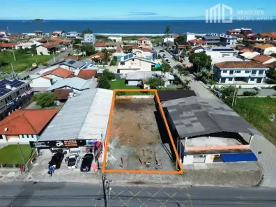 Lote/Terreno à venda, 490m² no Salinas, Balneário Barra do Sul