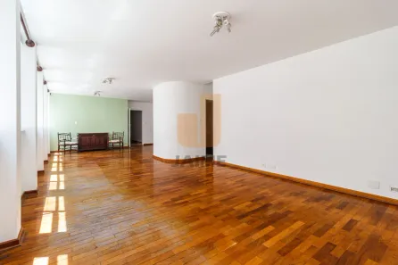 Apartamento com 3 Quartos para alugar, 158m² no Santa Cecília, São Paulo
