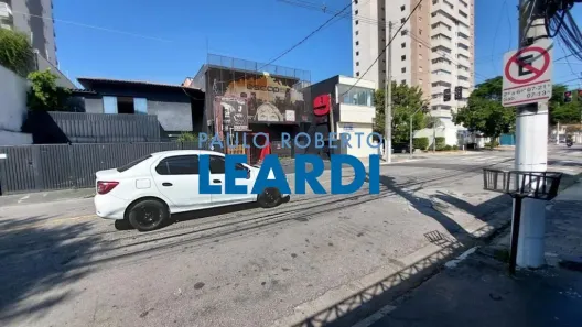 Casa com 3 Quartos à venda, 390m² no Brooklin Paulista, São Paulo