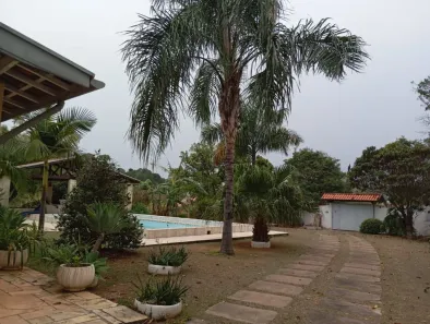 Fazenda/Sítio com 4 Quartos à venda, 250m² no Lot Nossa Senhora de Lurdes, Serra Negra