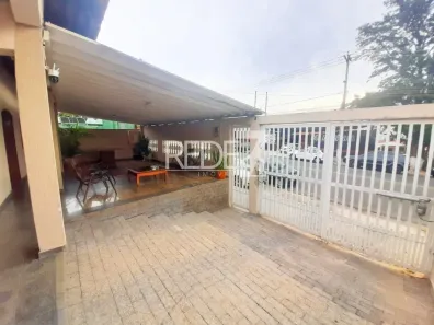 Casa com 3 Quartos para alugar, 180m² no Jardim Campos Elíseos, Campinas