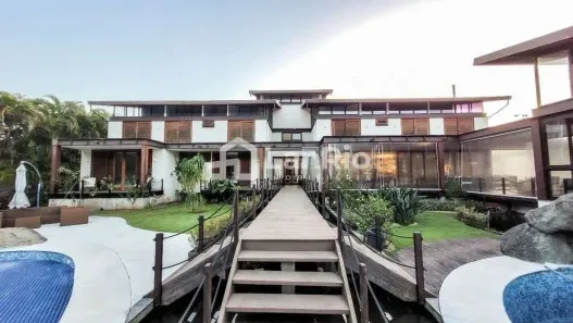 Casa com 12 Quartos à venda, 2500m² no São Brás, 