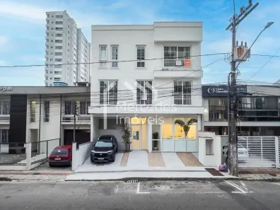 Sala Comercial para alugar, 130m² no Centro, Itajaí