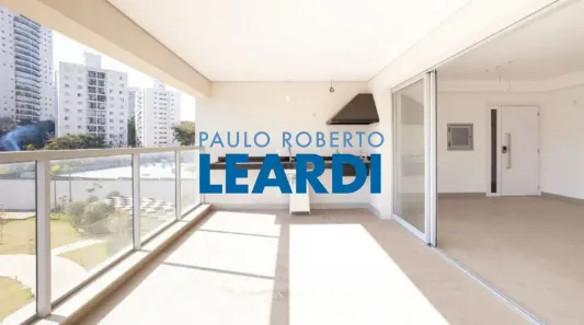 Apartamento com 3 Quartos à venda, 121m² no Vila Sofia, São Paulo