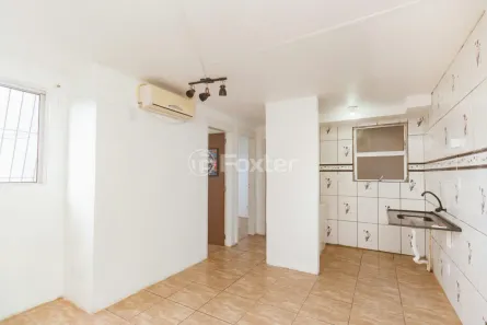 Apartamento com 2 Quartos à venda, 40m² no Mário Quintana, Porto Alegre