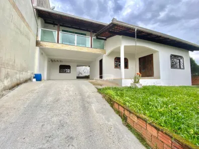 Casa com 3 Quartos para alugar, 158m² no Itoupava Central, Blumenau