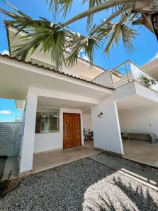 Casa com 5 Quartos à venda, 430m² no Lagoa, Macaé