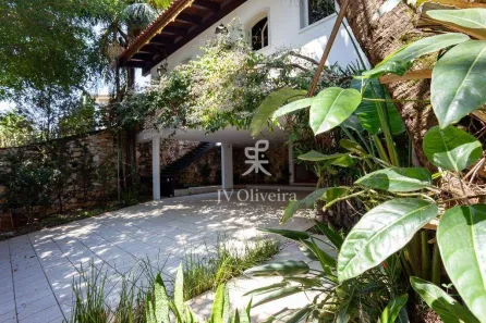 Casa com 4 Quartos para alugar, 650m² no Jardim Guedala, São Paulo