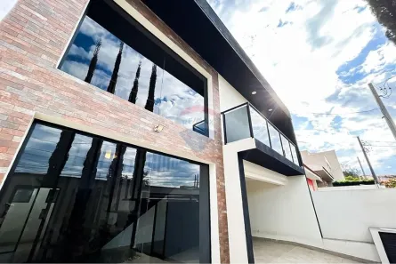Casa com 4 Quartos à venda, 200m² no Jardim Paraíso, Votorantim