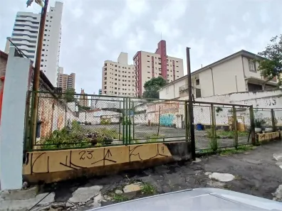 Galpão/Depósito/Armazém à venda, 877m² no Água Fria, São Paulo