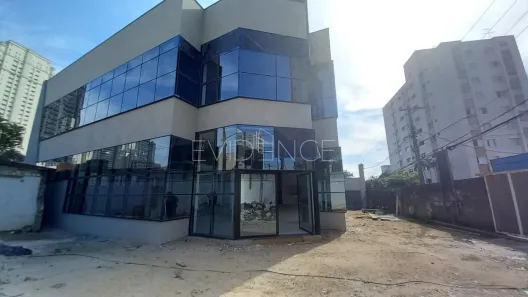 Prédio Comercial para alugar, 1250m² no Chácara Santo Antônio (Zona Leste), São Paulo