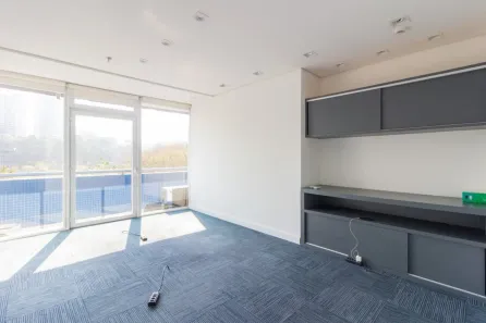 Ponto Comercial com 8 Quartos para alugar, 131m² no Brooklin Paulista, São Paulo