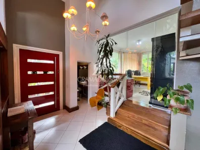 Casa com 3 Quartos à venda, 320m² no Ipê Amarelo, Gramado