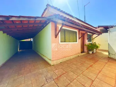 Casa com 3 Quartos para alugar, 150m² no Parque Residencial Joaquim Nabuco, São José do Rio Preto