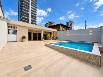 Casa com 4 Quartos à venda, 320m² no Canto do Forte, Praia Grande
