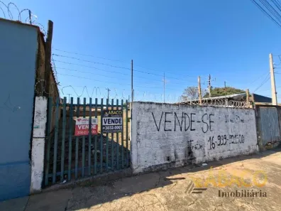 Lote/Terreno à venda, 300m² no Jardim Pacaembu, São Carlos