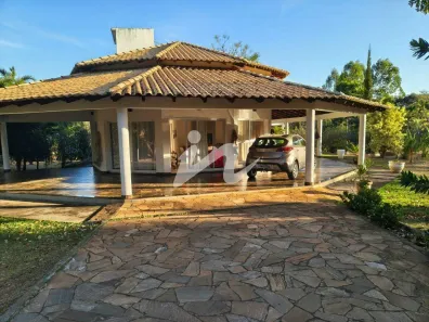 Casa com 3 Quartos à venda, 430m² no Tocantins, Uberlândia