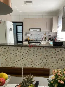 Sobrado com 4 Quartos à venda, 179m² no Vila Constança, São Paulo