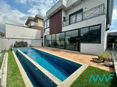 Casa de Condomínio com 3 Quartos à venda, 372m² no Tamboré, Santana de Parnaíba
