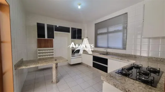 Apartamento com 3 Quartos à venda, 120m² no Santa Mônica, Uberlândia