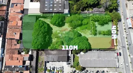 Lote/Terreno à venda, 4400m² no Candelária, Natal