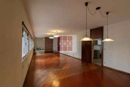 Apartamento com 3 Quartos à venda, 210m² no Jardim Paulista, São Paulo