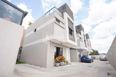 Sobrado com 3 Quartos à venda, 93m² no Boqueirão, Curitiba