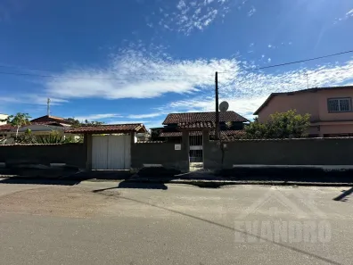 Casa com 2 Quartos à venda, 70m² no Papucaia, Cachoeiras de Macacu