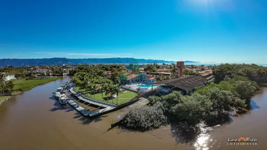 Casa com 3 Quartos à venda, 131m² no Jardim Miramar, Caraguatatuba
