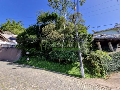Lote/Terreno à venda, 1600m² no Mosela, Petrópolis