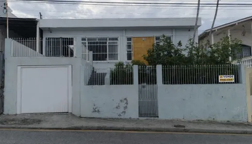 Casa com 4 Quartos à venda, 139m² no Barreiros, São José