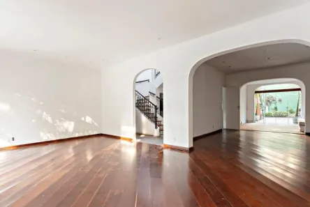 Casa com 6 Quartos à venda, 406m² no Jardim Luzitânia, São Paulo