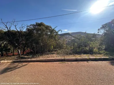 Lote/Terreno à venda, 828m² no Balneário Água Limpa, Nova Lima