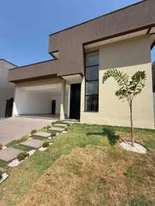 Casa de Condomínio com 3 Quartos à venda, 170m² no Jardins Barcelona, Senador Canedo