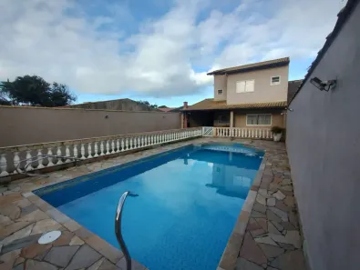 Sobrado com 4 Quartos à venda, 125m² no Balneario Gaivotas, Itanhaém