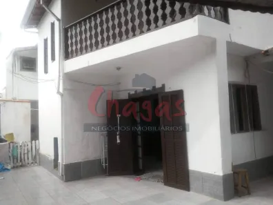 Casa com 3 Quartos à venda, 172m² no Centro, Caraguatatuba