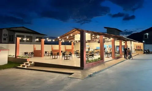 Ponto Comercial para alugar, 320m² no Miguel de Souza Martins, Guaiúba