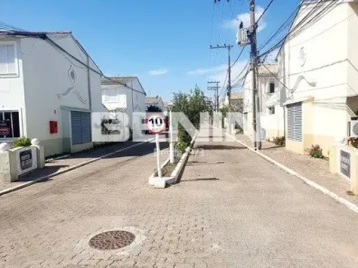 Casa de Condomínio com 2 Quartos à venda, 89m² no Rio Branco, Canoas