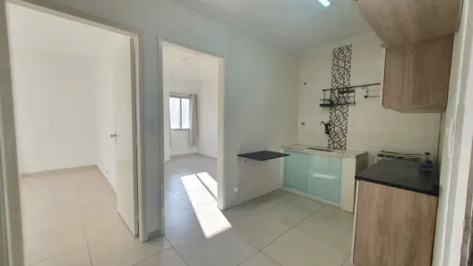 Apartamento com 2 Quartos para alugar, 49m² no Centro, Campinas