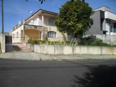 Casa com 3 Quartos à venda, 231m² no Orfãs, Ponta Grossa