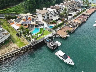 Casa de Condomínio com 6 Quartos à venda, 405m² no São Brás, Mangaratiba