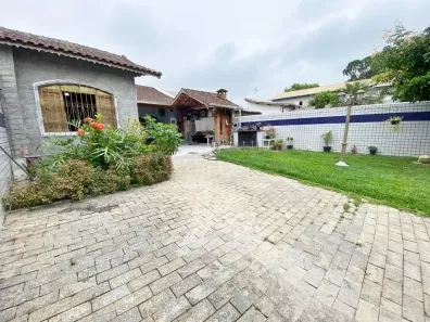 Casa com 2 Quartos à venda, 250m² no Canto do Forte, Praia Grande
