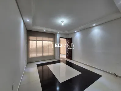 Casa com 3 Quartos à venda, 136m² no Vila Curuçá, Santo André