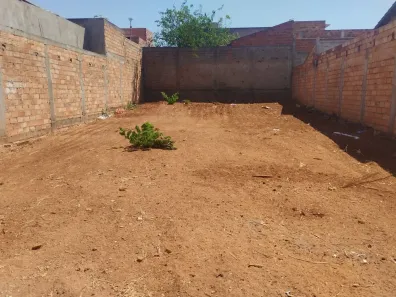Lote/Terreno à venda, 200m² no Residencial Recanto das Emas, Goiânia