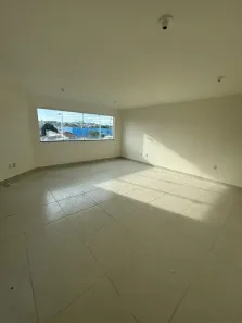 Ponto Comercial para alugar, 50m² no Sol e Mar, Macaé